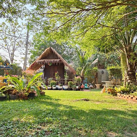 Smilingface Guesthouse Сукхотхай Екстер'єр фото