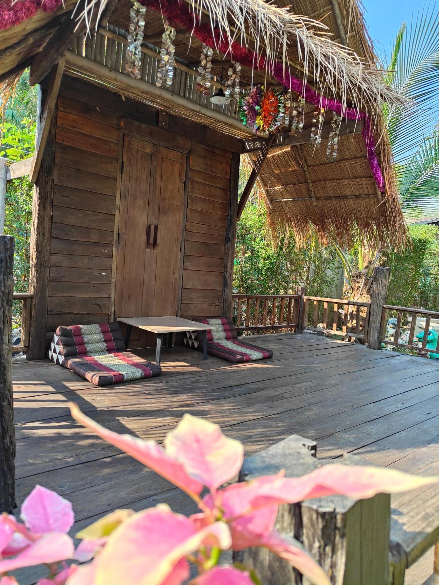 Smilingface Guesthouse Сукхотхай Екстер'єр фото