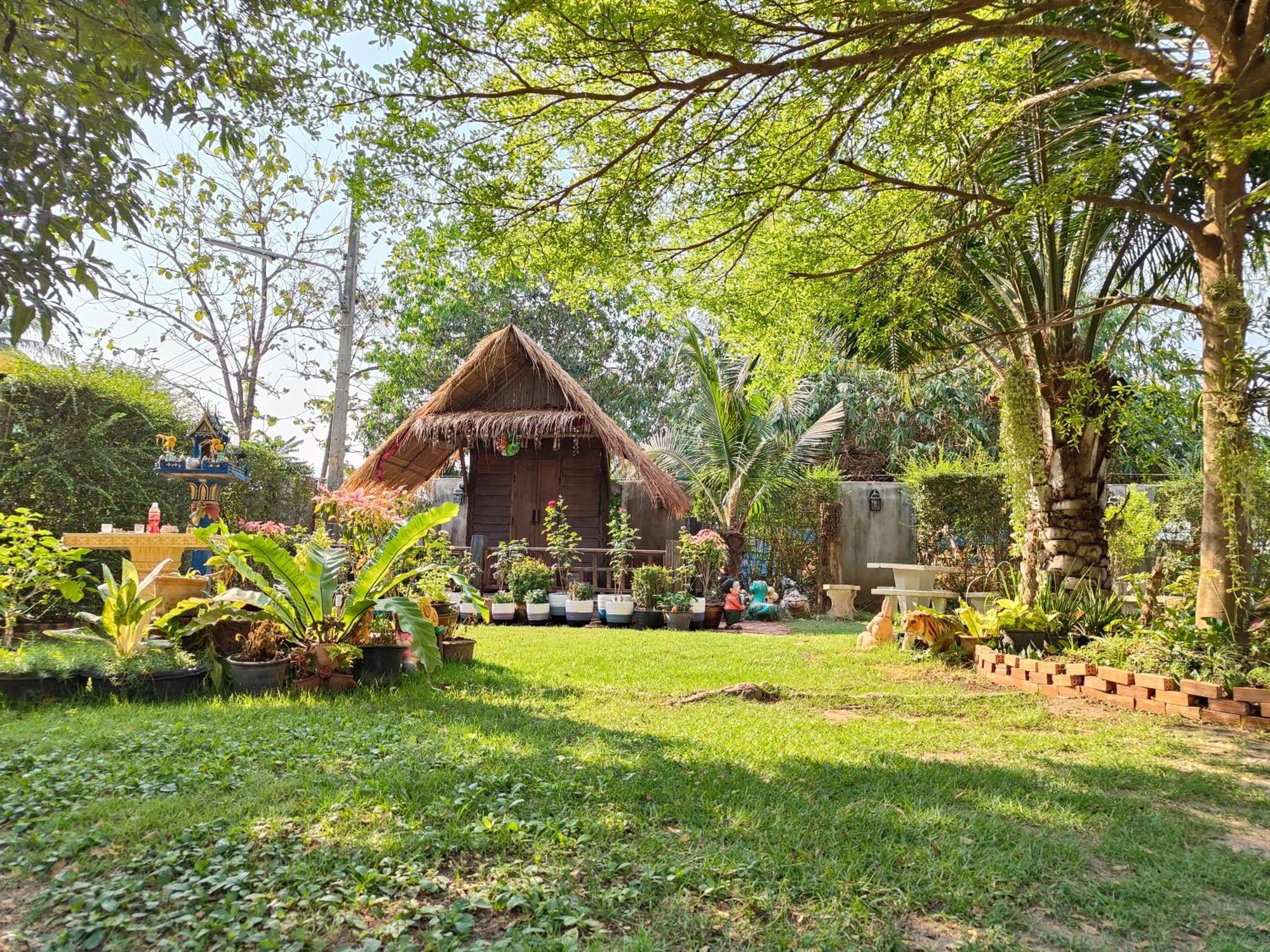 Smilingface Guesthouse Сукхотхай Екстер'єр фото